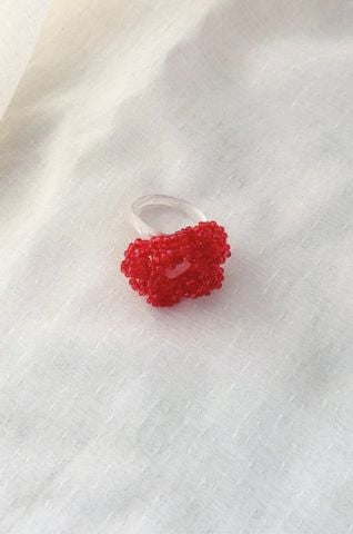 Nhẫn NH-001 hoa hồng cườm đỏ