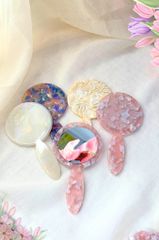 Gương nhựa cầm tay