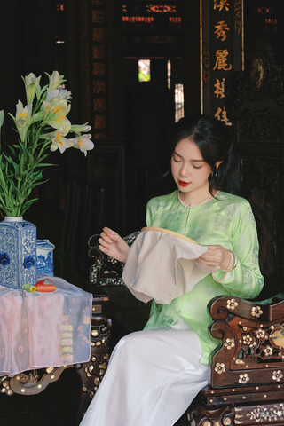 Áo bà ba lụa tơ tằm Phượng Liên - Xanh lá non