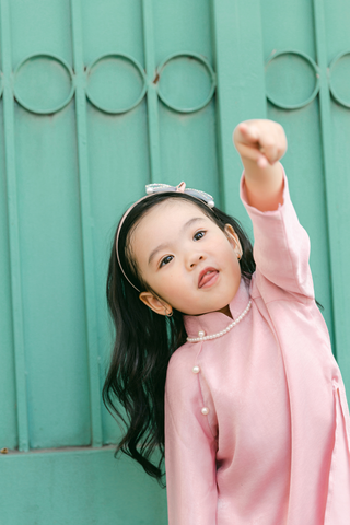 Áo dài Dáng xưa Yên Phụng BÉ - Hồng lavender
