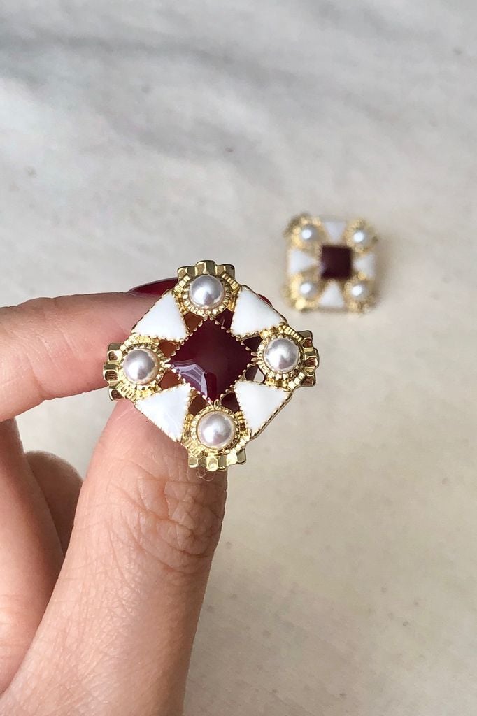 Hoa tai D2023 Hoa tai hình thoi đá trắng đỏ đô