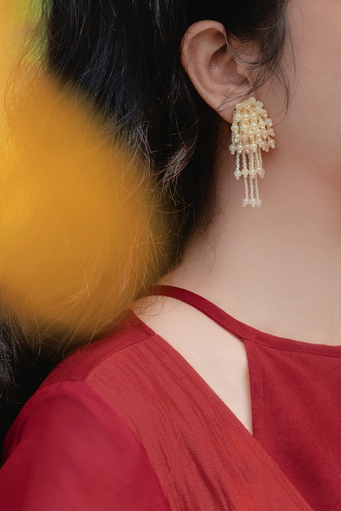 Đầm cổ yếm Xuân Nhạn - Đỏ thêu nhành mai