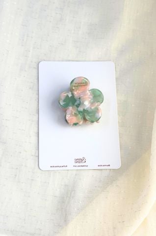 Kẹp tóc KE-082 hoa nhựa 5 cánh nhỏ - xanh lá loang hồng