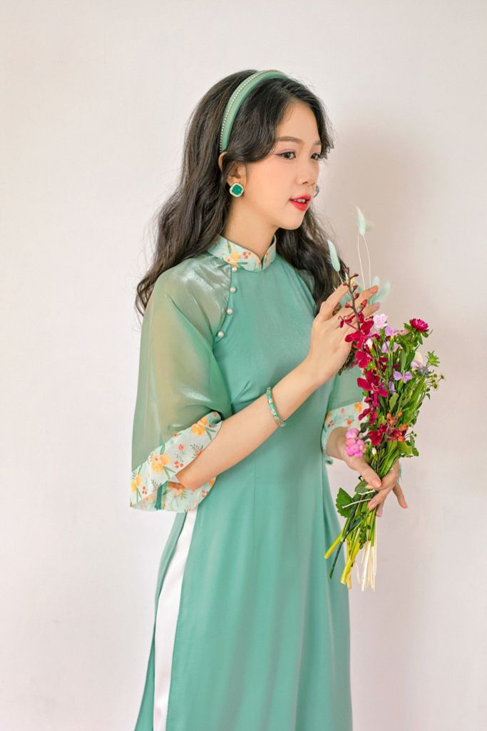 Hoa tai D2101 Đá retro lấp lánh xanh lơ