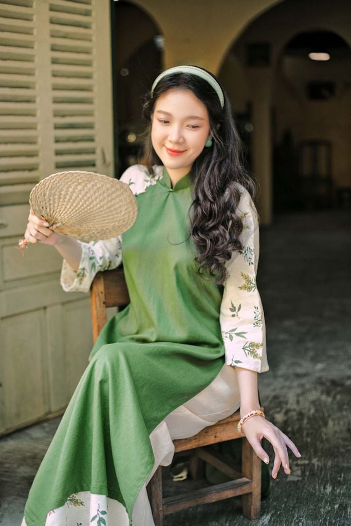 Áo dài linen Trúc Lan cổ đứng