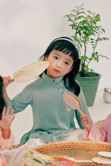 Áo dài Dáng xưa Thêu tay Mùa Vui - Xanh ngọc nhạt - phiên bản Bé gái