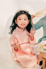 Áo dài Dáng xưa Thêu tay Mùa Vui - Cam sữa - phiên bản Bé gái