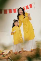 Áo dài Dáng xưa Thêu tay Mùa Vui - Vàng - phiên bản Bé gái