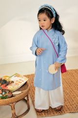 Áo dài Dáng xưa Thêu tay Mùa Vui - Xanh biển - phiên bản Bé gái