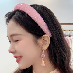 Hoa tai NK-187 hạt tròn đính đá phối tua rua hồng nhạt