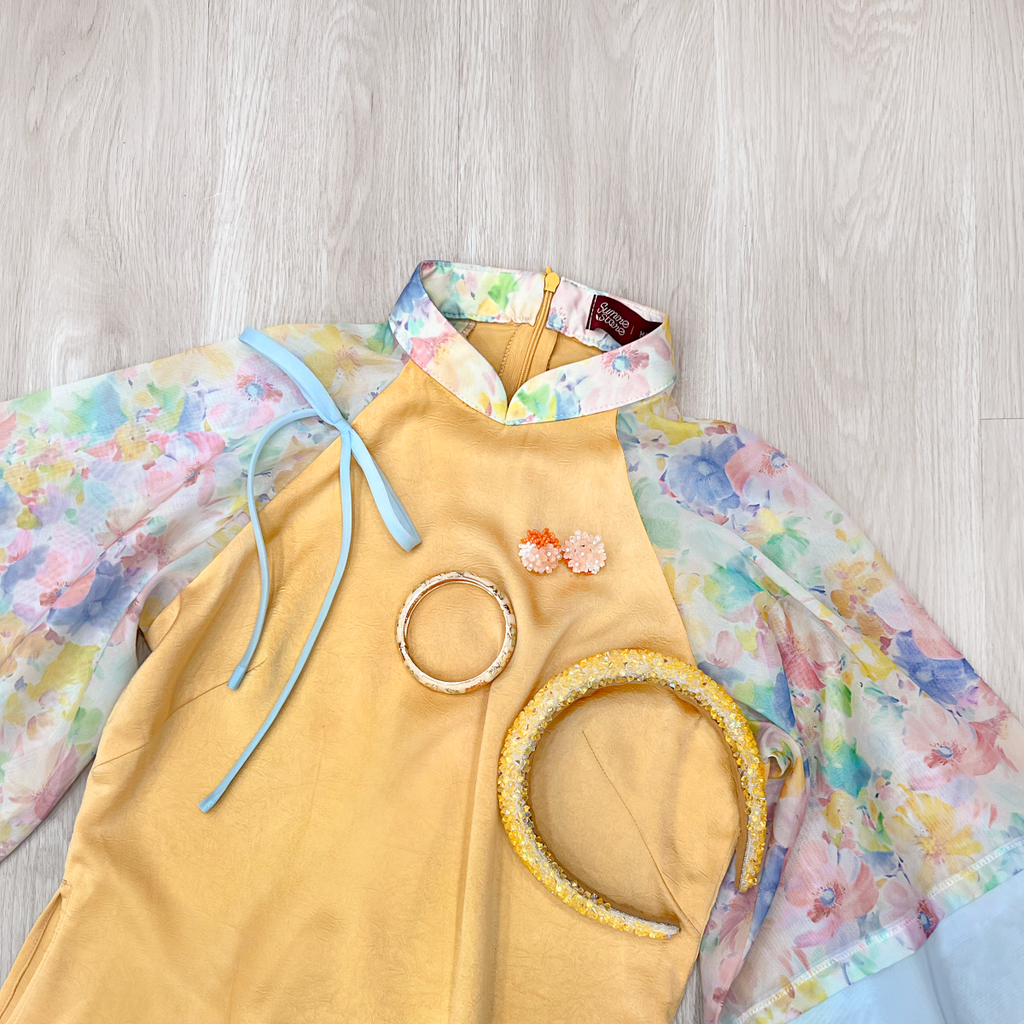 Áo dài Dáng suôn Cảnh Hoa Xuân - Vàng nắng hoa xanh