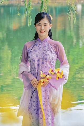 Áo dài dáng suôn Sớm Xuân - Tím hoa nhỏ