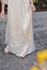 Áo dài gấm dáng suôn Yên Cảnh - Kem hoa