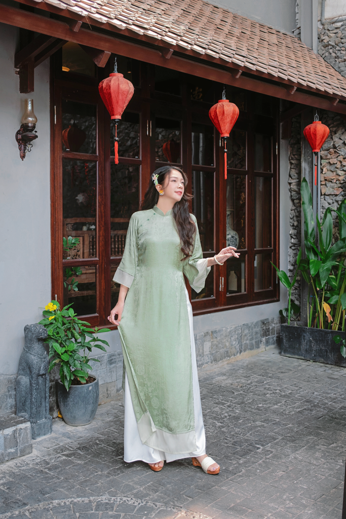 Áo dài gấm dáng suôn Yên Cảnh - Xanh trà
