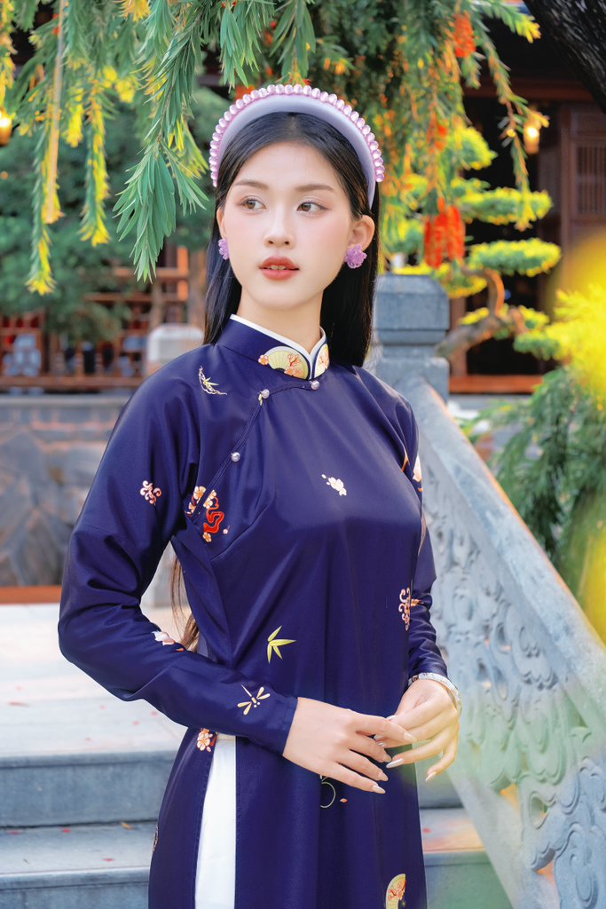 Áo dài tay chẽn Ỷ Xuân Phong - Xanh ánh tím