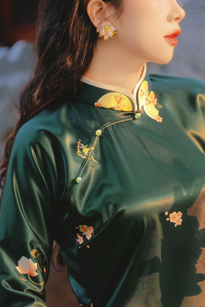 Áo dài tay chẽn Ỷ Xuân Phong - Xanh lá đậm