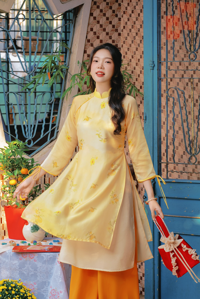 Áo dài cách tân Xuân Y - Thị vàng mai nở