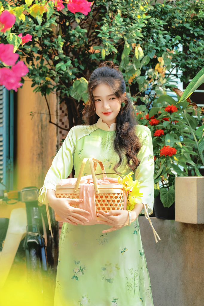 Áo dài cách tân Xuân Y - Trúc xanh hoa nhài