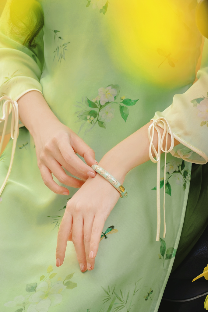 Áo dài cách tân Xuân Y - Trúc xanh hoa nhài