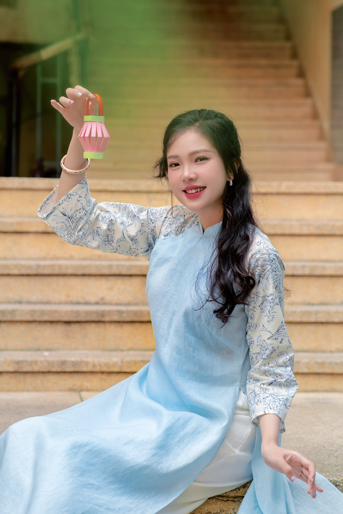 Áo dài linen Thanh Dung cổ đứng