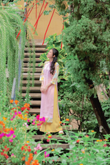 Áo dài linen Thanh Ly cổ đứng