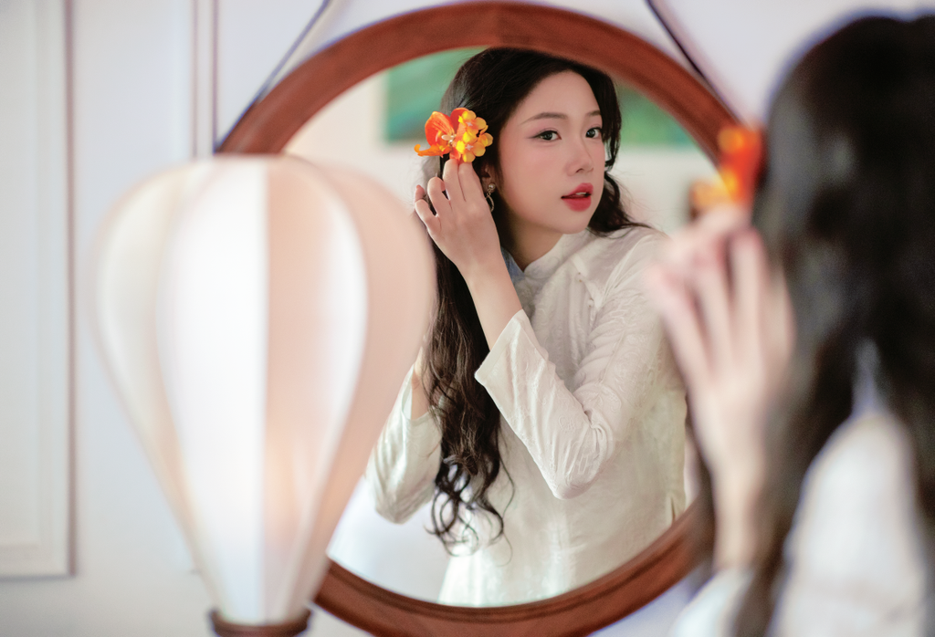 Áo dài lụa tơ tằm Truyền thống Phúc Thọ - Kem nhạt