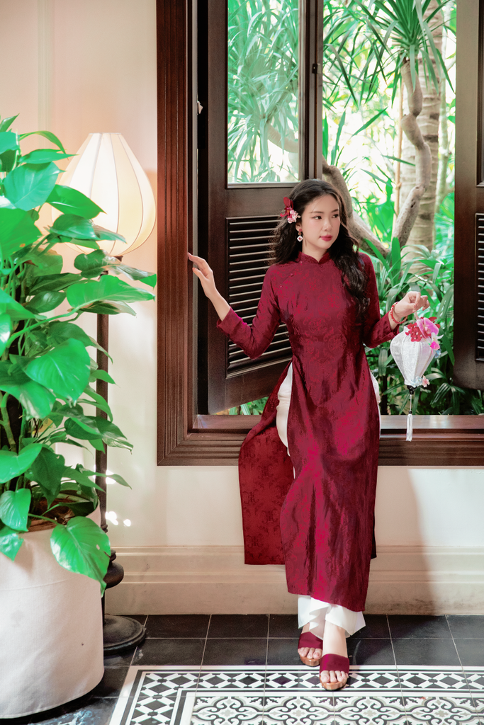 Áo dài lụa tơ tằm Truyền thống Phúc Thọ - Đỏ đô