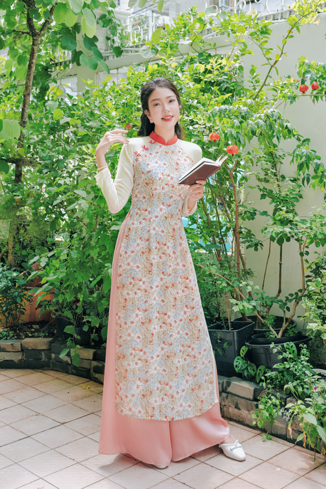 Áo dài Truyền thống Quỳnh Châu