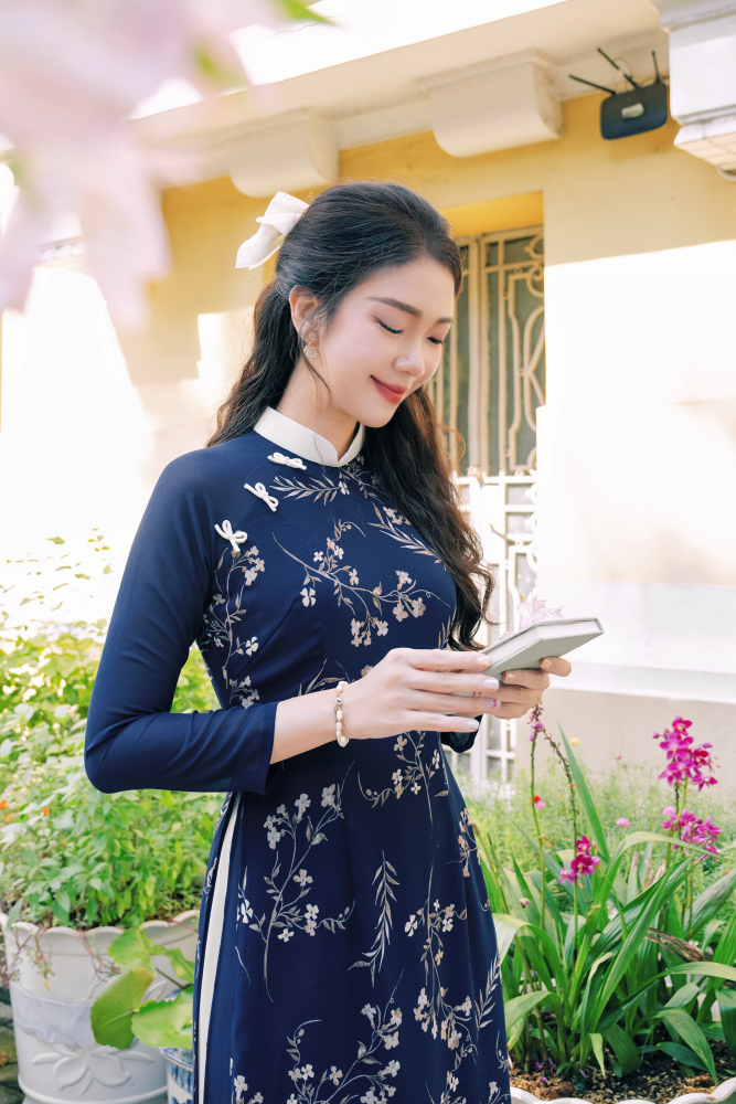 Áo dài Truyền thống Quỳnh Hương