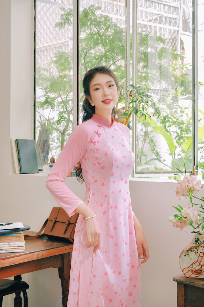 Áo dài Truyền thống Quỳnh Phương