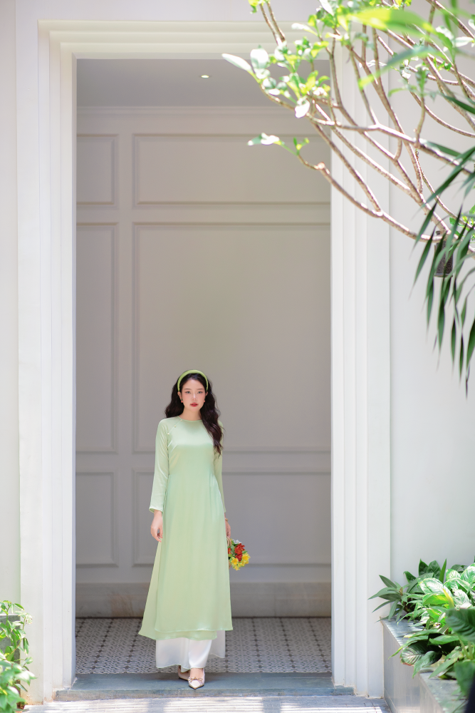 Áo dài Dáng suôn cổ tròn Thi Hạ - Xanh cốm