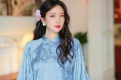 Áo dài gấm dáng suôn Yên Cảnh - Xanh biển nhạt