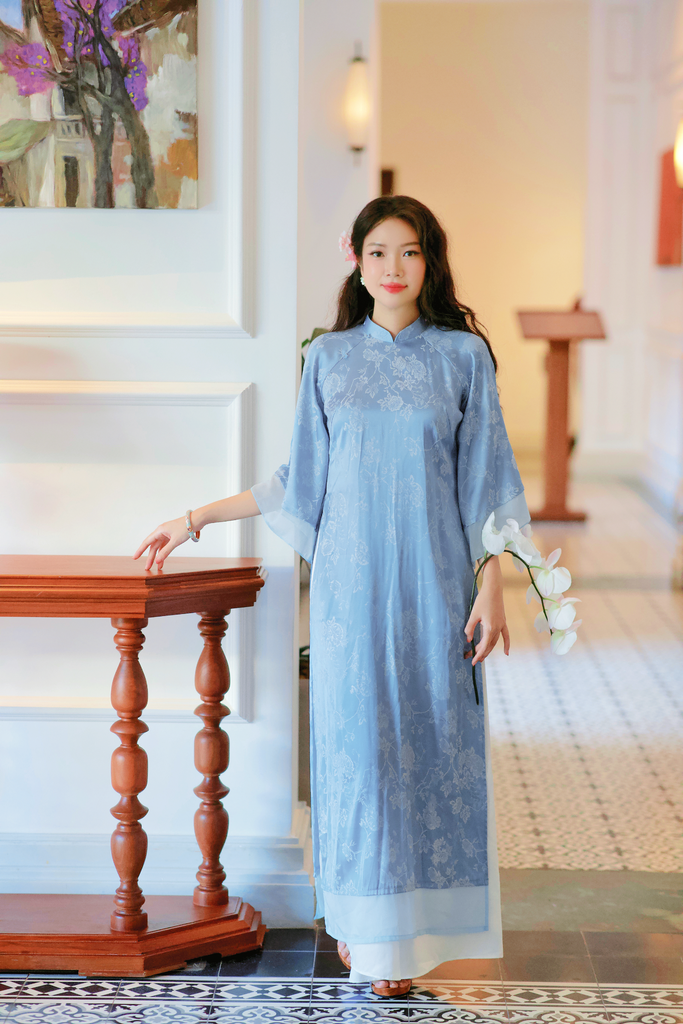 Áo dài gấm dáng suôn Yên Cảnh - Xanh biển nhạt