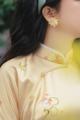 Áo dài tay chẽn Ỷ Xuân Phong - Vàng kem