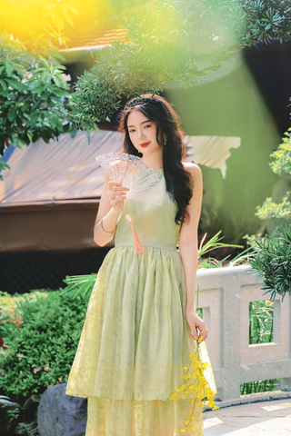Đầm cổ yếm Xuân Nhạn - Xanh trà tơ nhung
