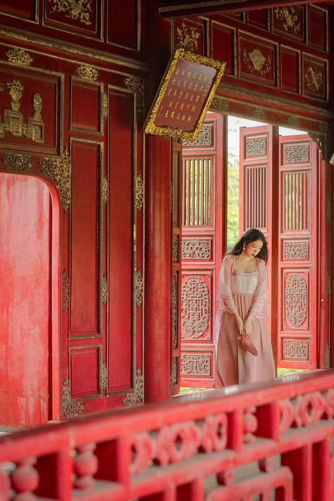 Đầm Phú Xuân - Hồng