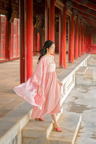 Đầm Phú Xuân - Hồng