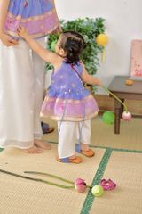 Áo yếm xòe organza Hoa Niên Ca BÉ - Tím