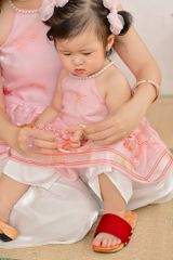 Áo yếm xòe organza Hoa Niên Ca BÉ - Hồng