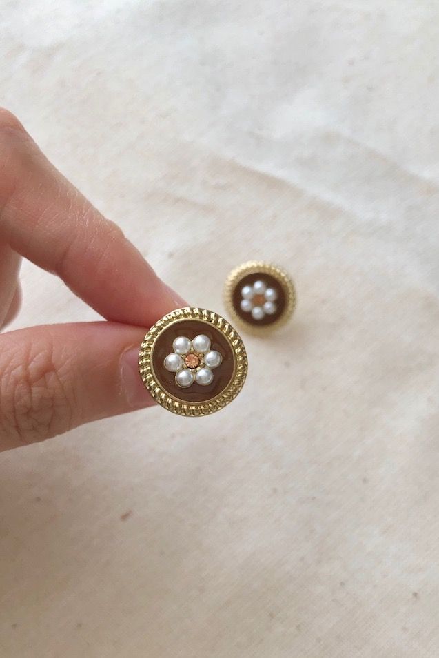 Hoa tai D1901 Hình tròn hạt ngọc bông hoa