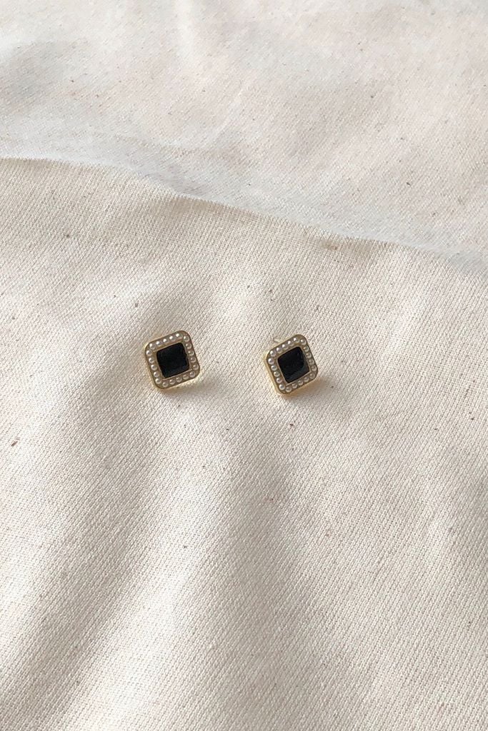 Hoa tai D1909 Đá đen hình thoi nhỏ