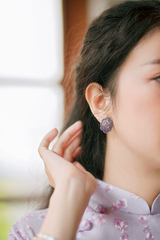 Hoa tai D1907 Bầu dục viền lượn sóng tím