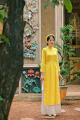 Áo dài Truyền thống Gấm Khuê Gia - Vàng dệt hoa