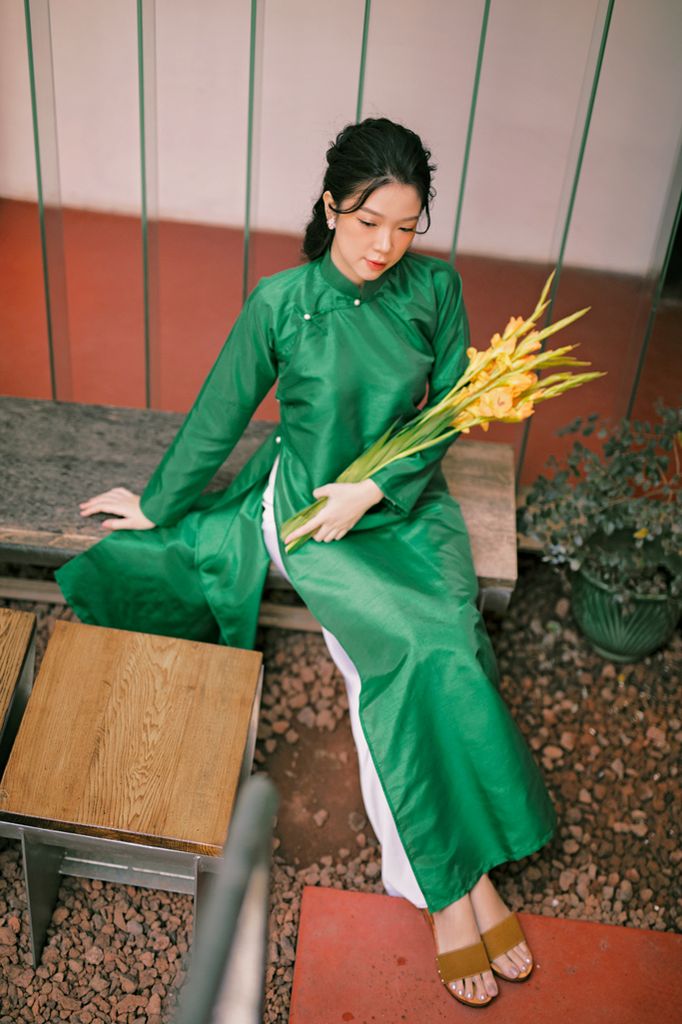 Áo dài Kiểu xưa Xuân Thời - Xanh lá