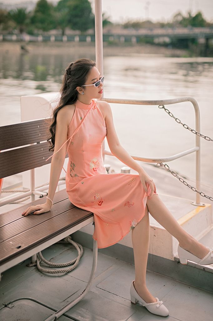 Đầm yếm Hoa Niên Ca - Cam ánh đào