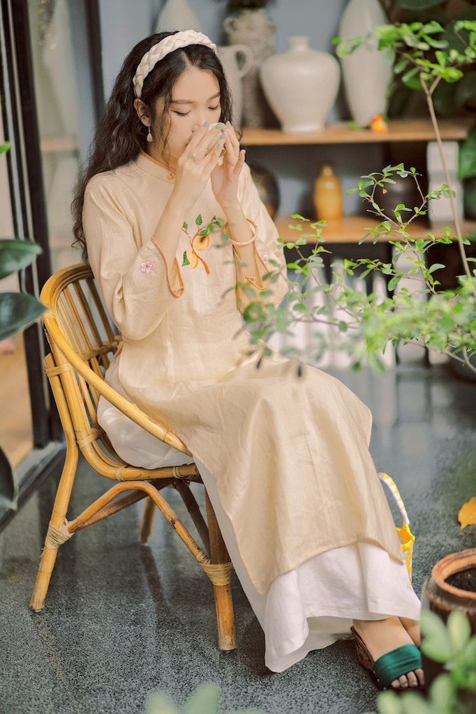 Áo dài linen Thêu tay Đào Hoa