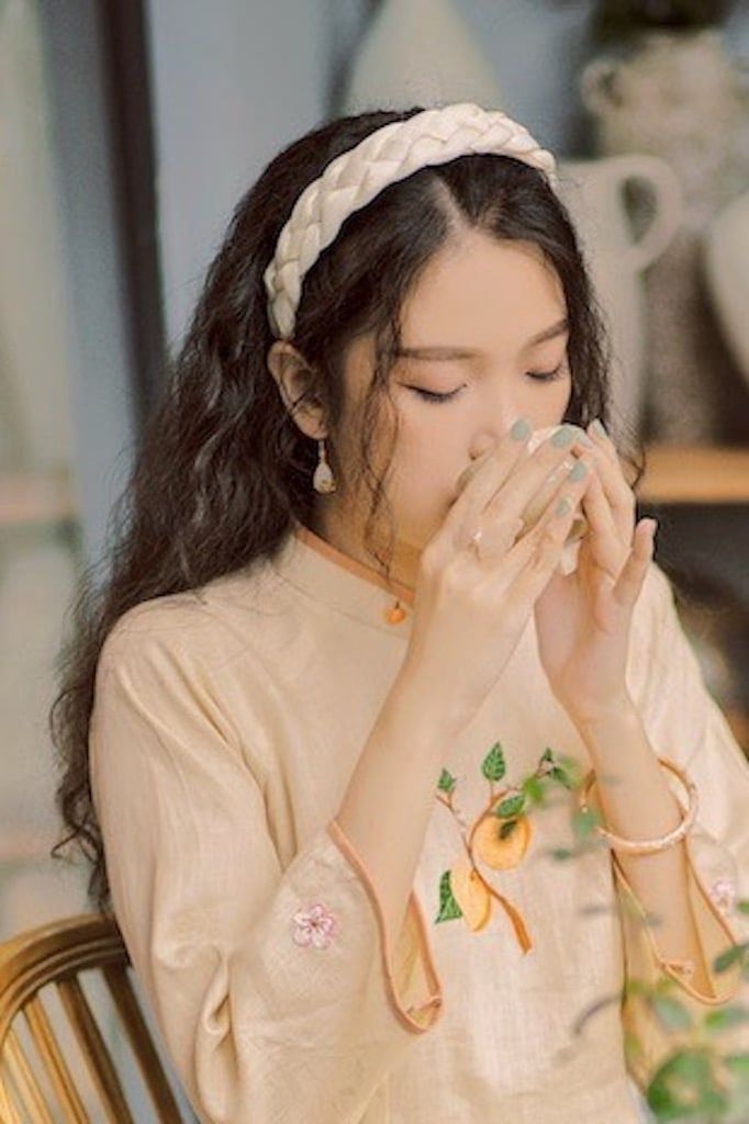 Cài tóc Anh Thảo