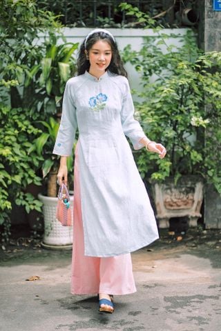 Áo dài linen Thêu tay Dương Hoa