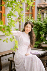 Áo dài Truyền thống Hoàng My