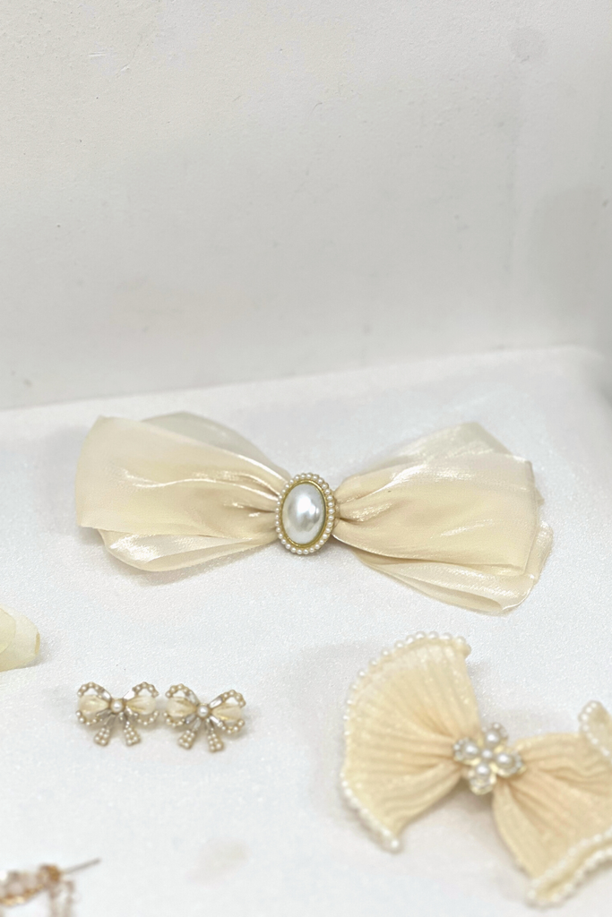 Kẹp tóc KE-051 nơ organza trắng đính hạt ngọc vintage